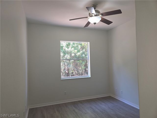 1440 16th AVE NE, Naples, FL 34120