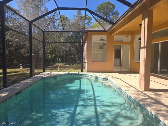 1440 16th AVE NE, Naples, FL 34120