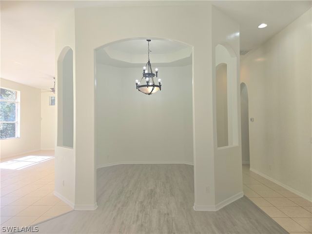 1440 16th AVE NE, Naples, FL 34120