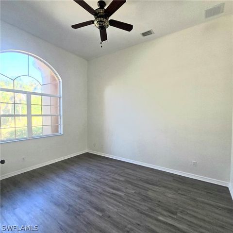 1440 16th AVE NE, Naples, FL 34120