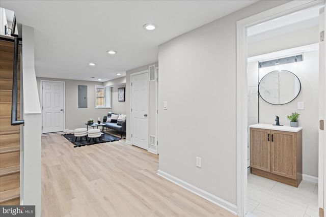 13 S HILTON ST, Baltimore, MD 21229