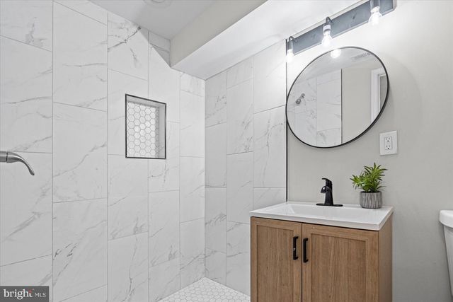 13 S HILTON ST, Baltimore, MD 21229