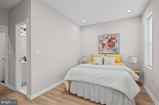 13 S HILTON ST, Baltimore, MD 21229