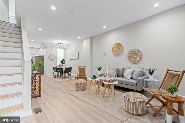 13 S HILTON ST, Baltimore, MD 21229