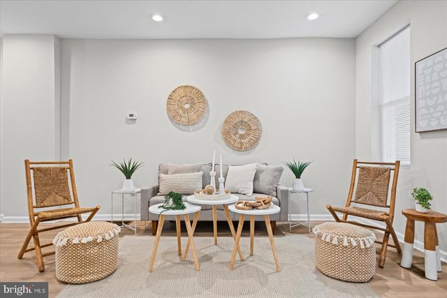 13 S HILTON ST, Baltimore, MD 21229