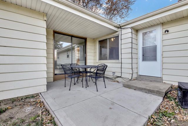 3850 College AVENUE, Greenfield, WI 53221