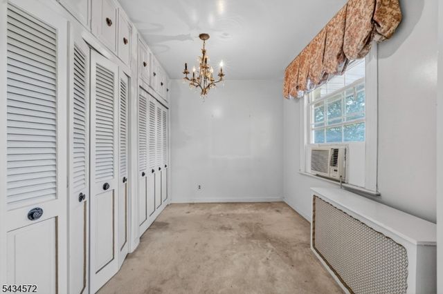704 Parker St, Newark City, NJ 07104