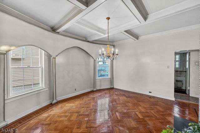 704 Parker St, Newark City, NJ 07104