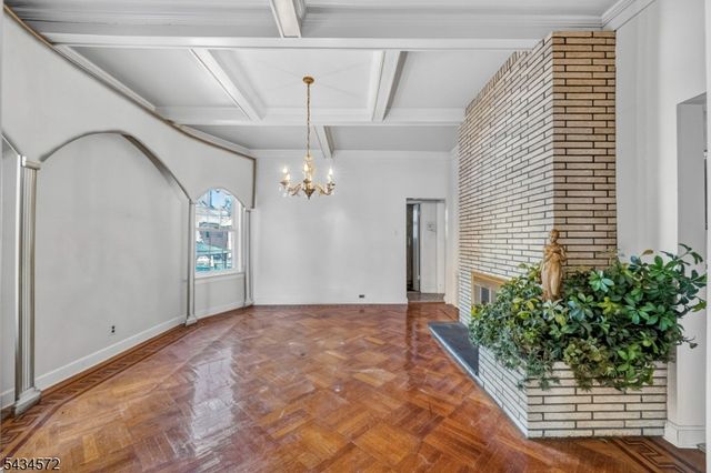 704 Parker St, Newark City, NJ 07104