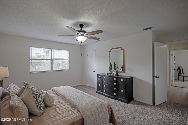 1709 MEMORY Lane, Jacksonville, FL 32210