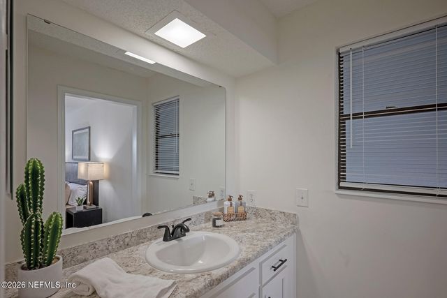 1709 MEMORY Lane, Jacksonville, FL 32210