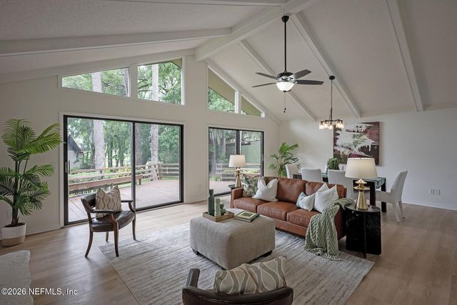 1709 MEMORY Lane, Jacksonville, FL 32210