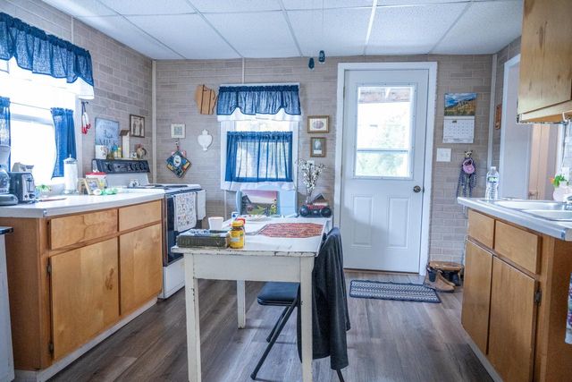 825 E State Street, Mauston, WI 53948