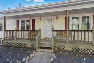 1601 Holly Hills Rd, Powhatan, VA 23139