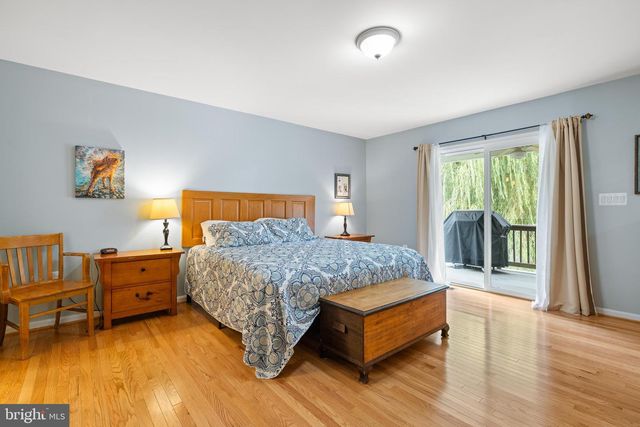 125 LAKE CT., Bumpass, VA 23024