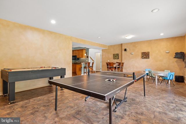 125 LAKE CT., Bumpass, VA 23024