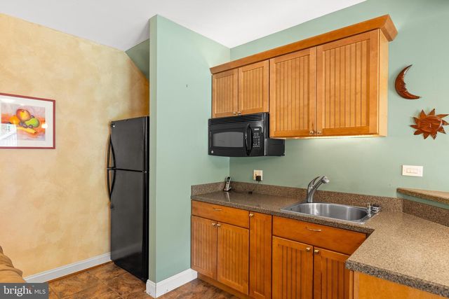 125 LAKE CT., Bumpass, VA 23024