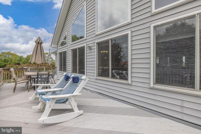 125 LAKE CT., Bumpass, VA 23024