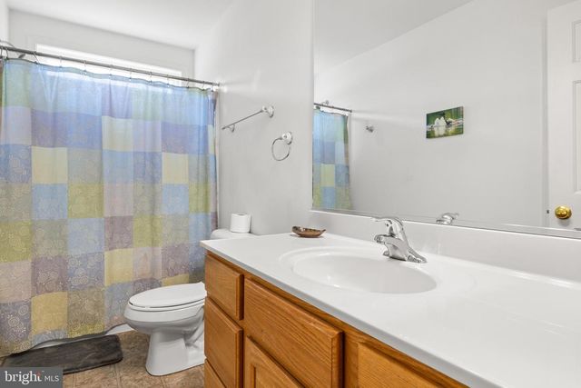 125 LAKE CT., Bumpass, VA 23024