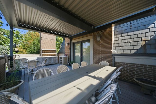 2658 N Mildred Avenue, Chicago, IL 60614