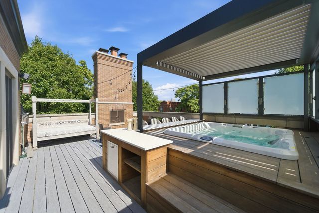 2658 N Mildred Avenue, Chicago, IL 60614