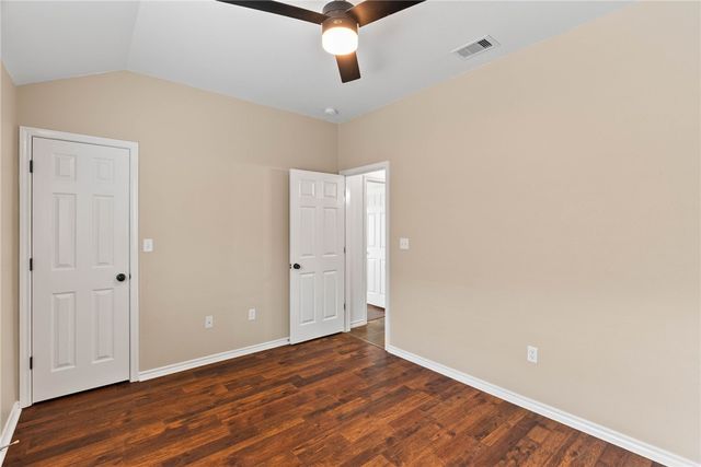 3909 Los Arroyos Dr, Corpus Christi, TX 78414