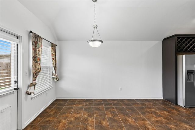 3909 Los Arroyos Dr, Corpus Christi, TX 78414