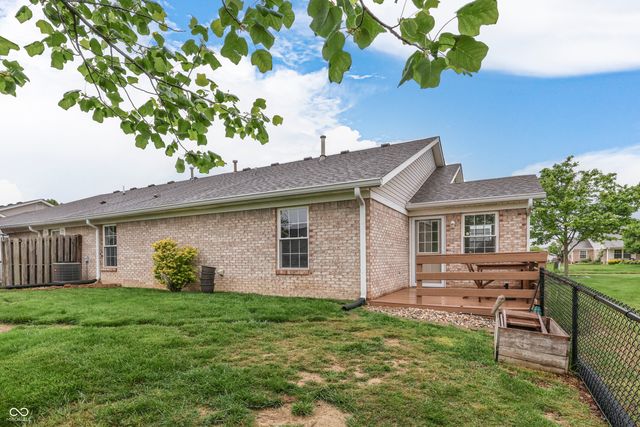 7923 Park Ward Place, Indianapolis, IN 46259