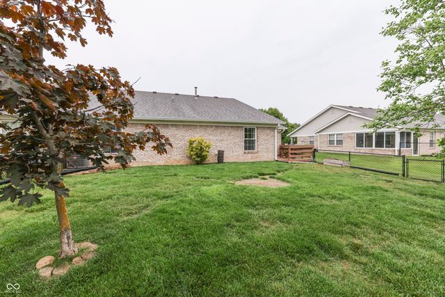 7923 Park Ward Place, Indianapolis, IN 46259