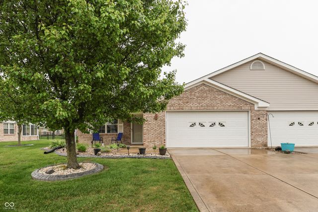 7923 Park Ward Place, Indianapolis, IN 46259