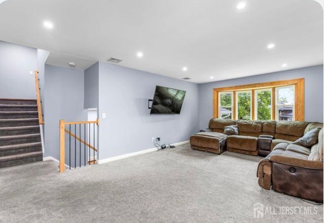 1 Baumer Road, Sayreville, NJ 08872