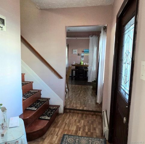 2 Sportsmans Avenue, Freeport, NY 11520