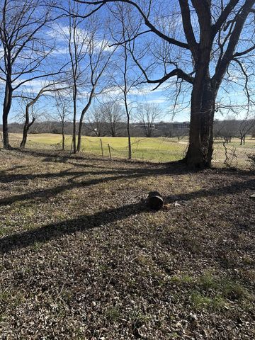 2123 Butler Rd, Hopkinsville, KY 42240