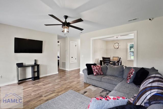 1106 Ricade Drive, Hinesville, GA 31313