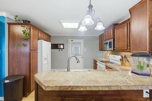 8 Mesa Verde Cove, Maumelle, AR 72113