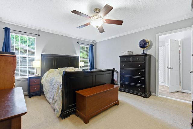 8 Mesa Verde Cove, Maumelle, AR 72113