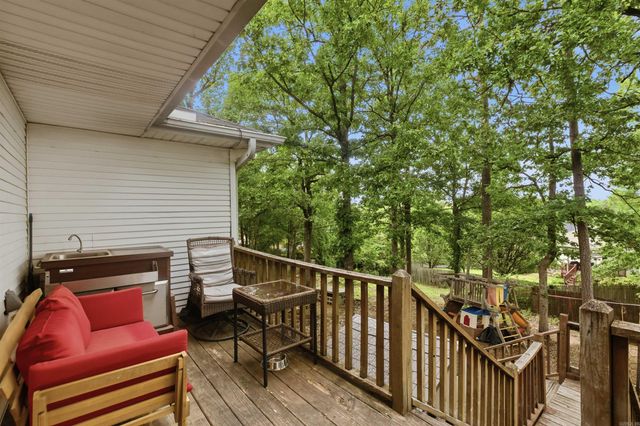 8 Mesa Verde Cove, Maumelle, AR 72113