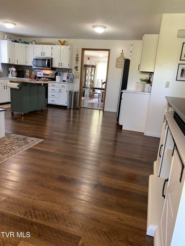 1400 Rheatown Road, Chuckey, TN 37641