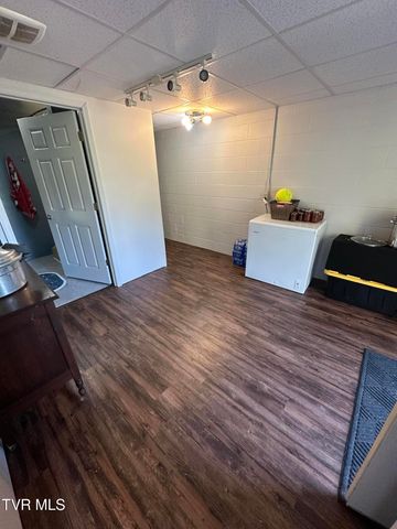 1400 Rheatown Road, Chuckey, TN 37641