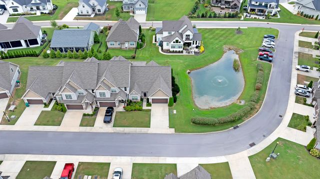 103 Anderton Dr, Winchester, TN 37398
