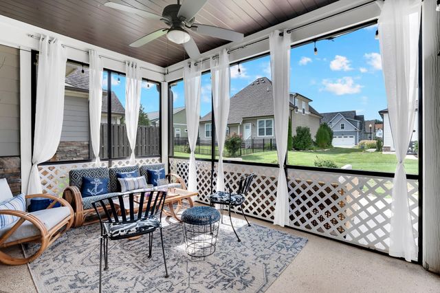 103 Anderton Dr, Winchester, TN 37398