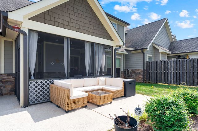 103 Anderton Dr, Winchester, TN 37398
