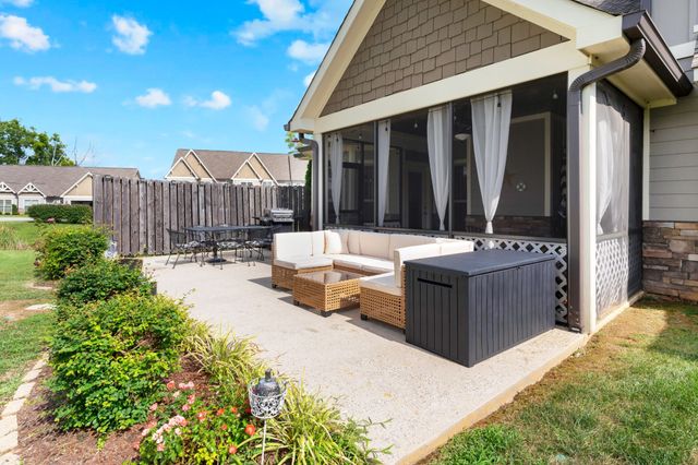 103 Anderton Dr, Winchester, TN 37398