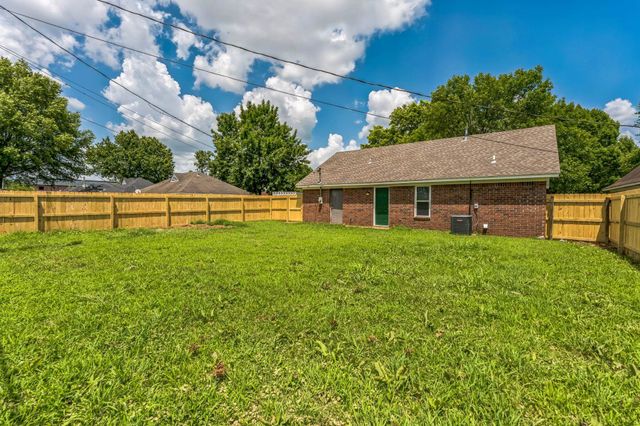 261 GRACEWOOD ST, Memphis, TN 38112