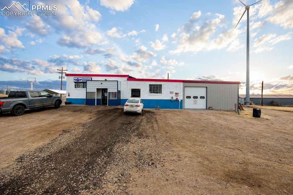 320 E Highway 96, Sheridan Lake, CO 81071 — photo 3