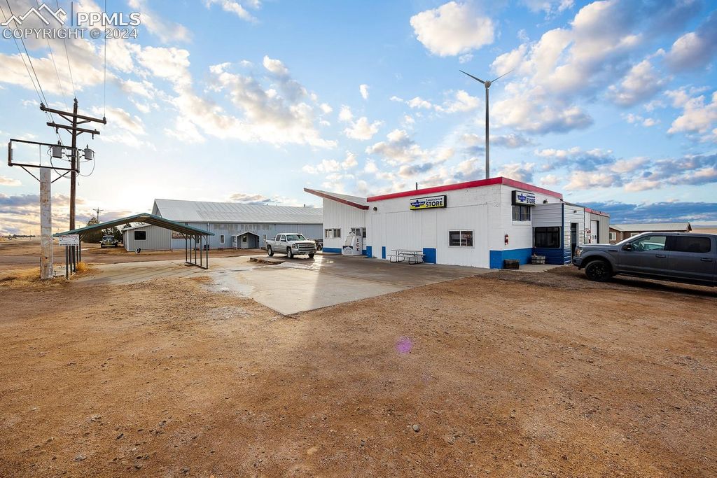 320 E Highway 96, Sheridan Lake, CO 81071 — photo 4