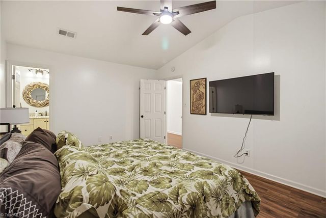 24 Collwood Court, Greensboro, NC 27409