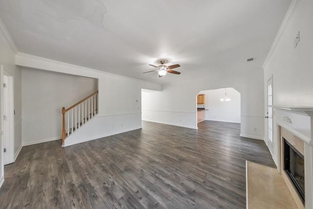 1086 S Gordon Road, Austell, GA 30168