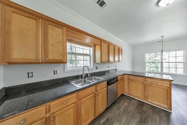 1086 S Gordon Road, Austell, GA 30168