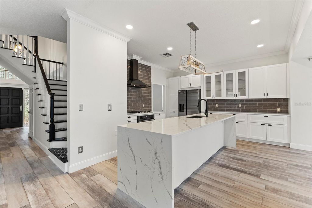 Image 15 of property listing at 9307 POPLAR CREEK COURT, Tampa, FL 33647